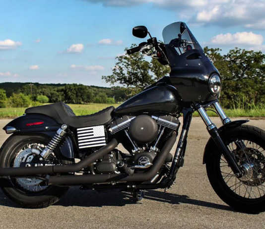 Memphis Shades Road Warrior Fairing on 2017 Dyna